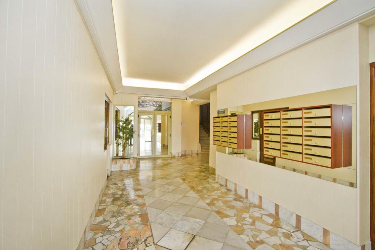 Promenade Holiday - Old Town Panoramic Niza Exterior foto